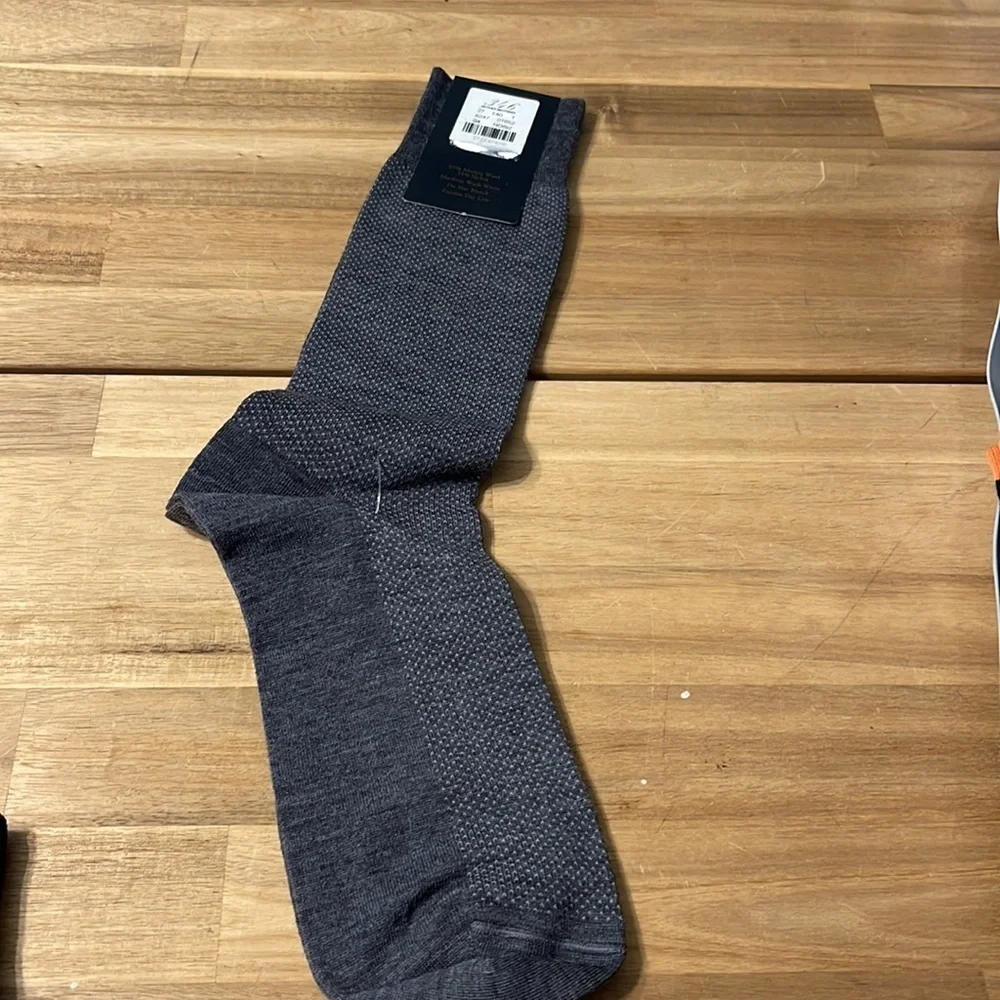 BROOKS BROTHERS merino wool socks